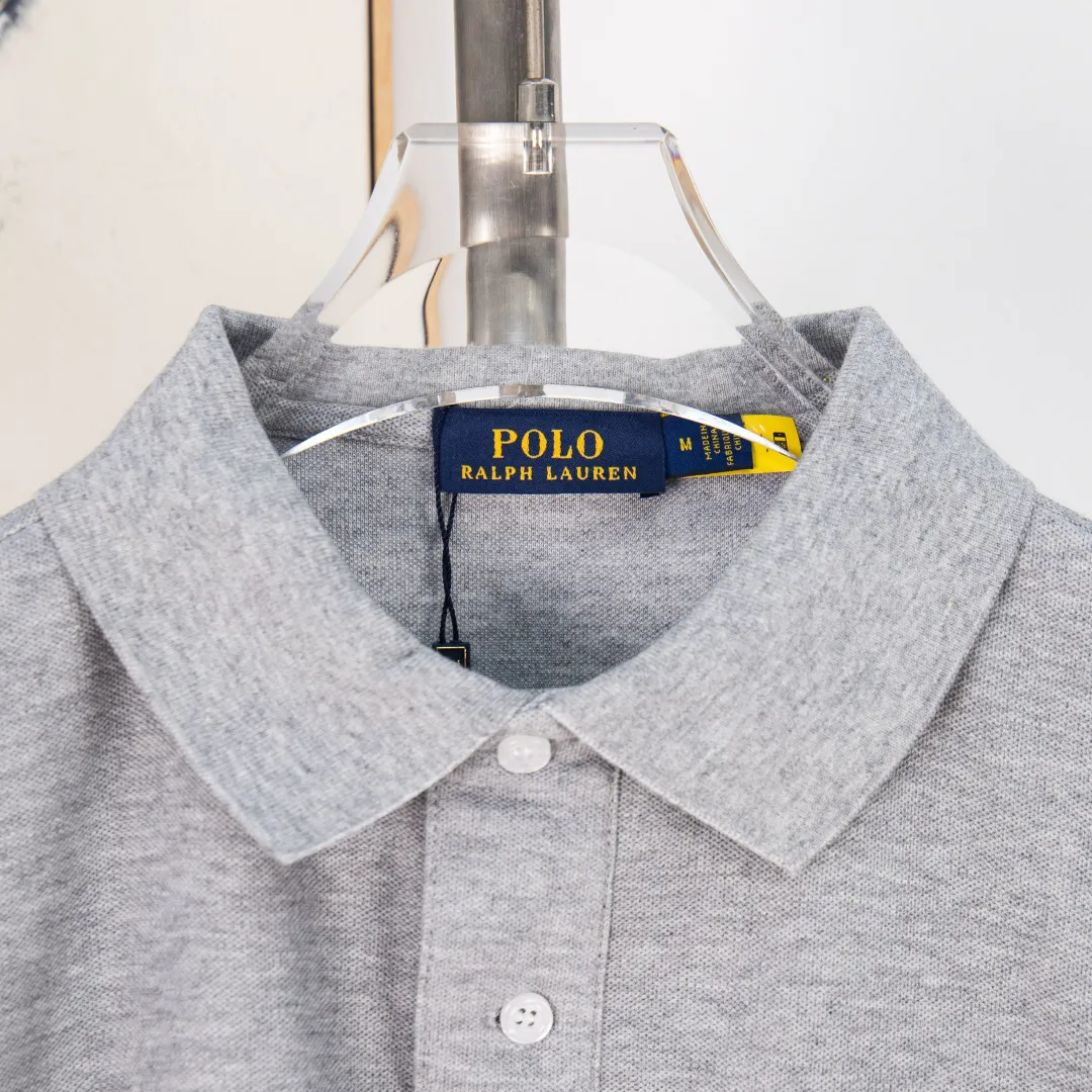 P240 zp version [exclusive supply] - Ralph Lauren/Ralph Lauren classic four-season basic three-dimensional Malaysian LOGO-No. 3 armband solid color long-sleeved POLO shirt - original version of the same 220g heavy double-sided pique cotton ✅ - three-dimensional Malaysian embroidery white background pearlescent buttons ✅ - placket chiffon film professional processing ✅ -Ralph Lauren classic Malaysian logo Polo｜Unlock the British retro sports style Made of 220g heavyweight double-sided piqué cotton to create a straight silhouette. The iconic Malaysian embroidered logo interprets American origin. The solid color system can easily control formal and casual scenes. Color: white black label pink blue label gray blue label black white label black red label navy blue red label Size: S M L XL Number: WW10729